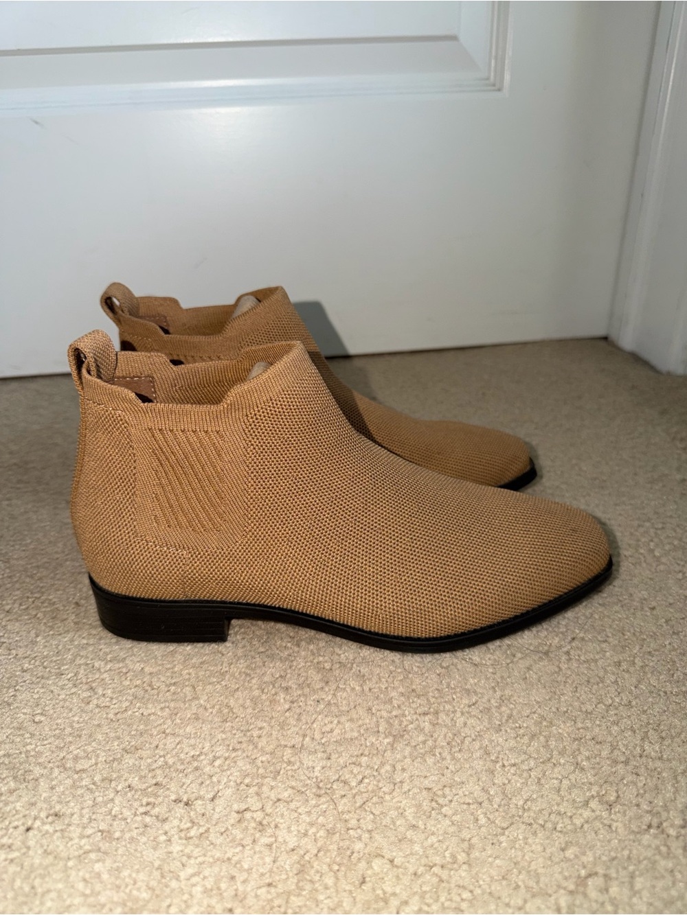 VIVAIA Camel Tan Knit Chelsea Ankle Boots Square Toe Size 37